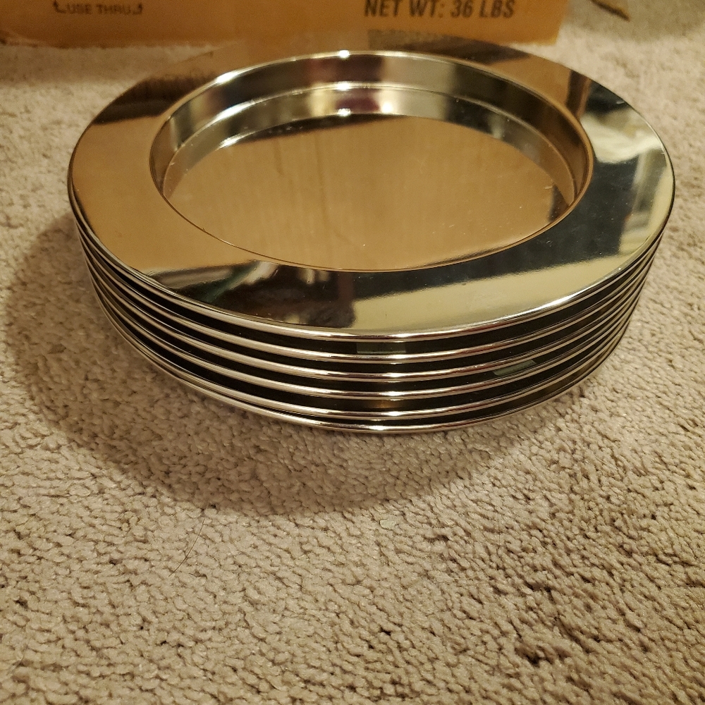 Metal plates - Picture 2 of 2